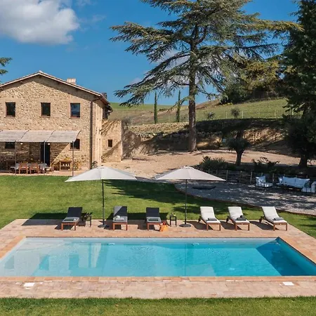 Casale Tavernelle 6, Emma *