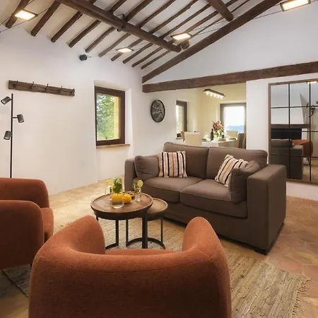 Casale Tavernelle 6, Emma ヴィラ *